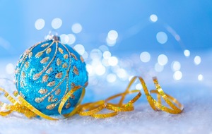 Vacances de Noël: interruption des cours durant deux semaines.